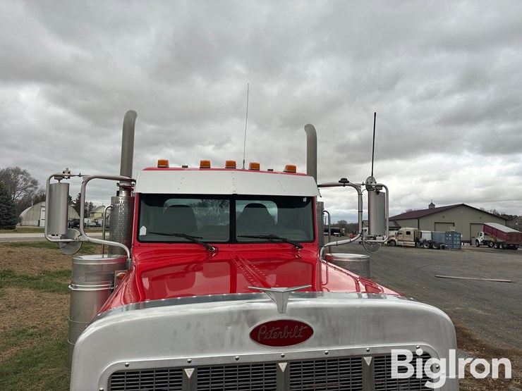 2007-peterbilt-379-image-17