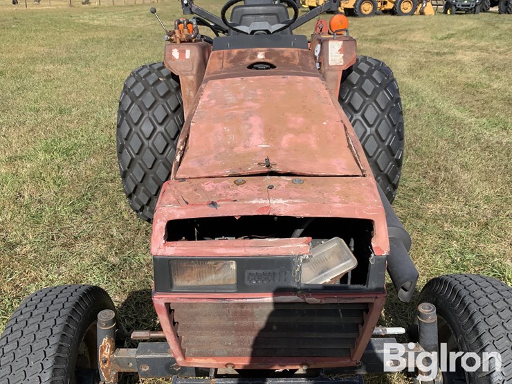 case-ih-275-image-13