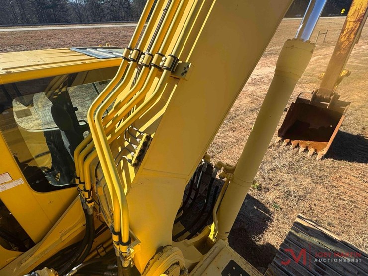 komatsu-pc490-lc-10-image-22