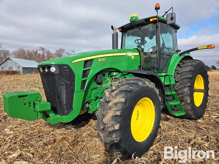 john-deere-8130-image-1