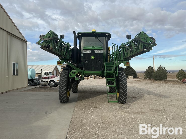 john-deere-r4038-image-2