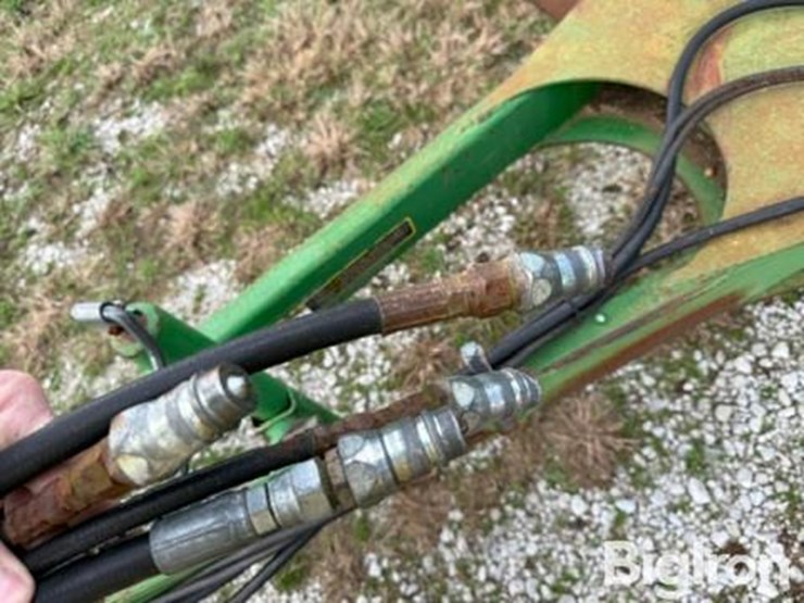 john-deere-630-image-10