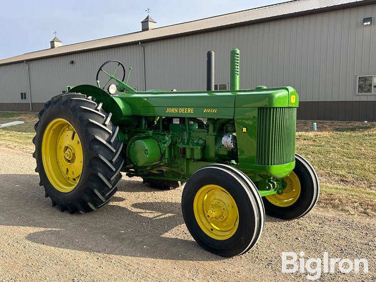 john-deere-r-image-3