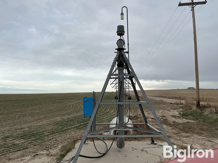 2013-valley-center-pivot-image-2