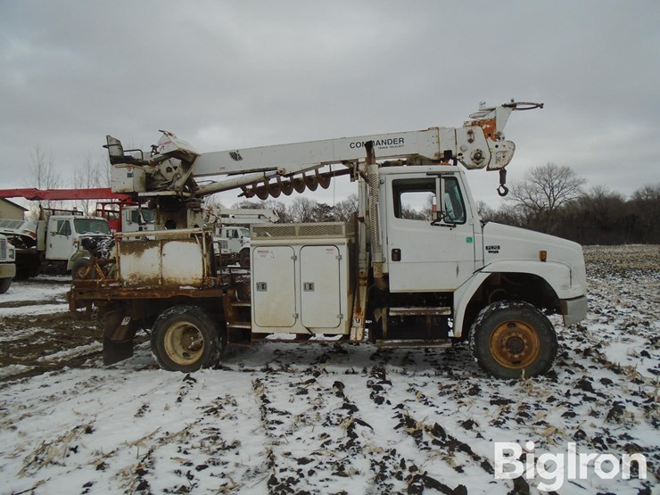 freightliner-fl70-image-4