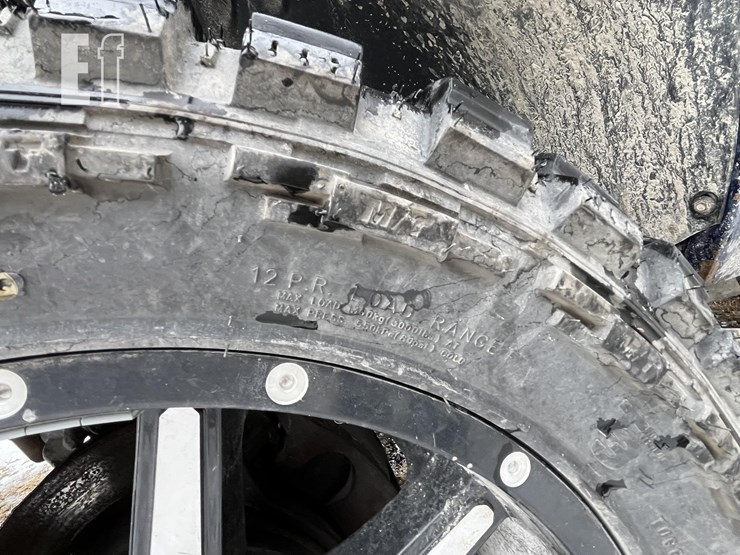 chevrolet-silverado-2500hd-ltz-image-11