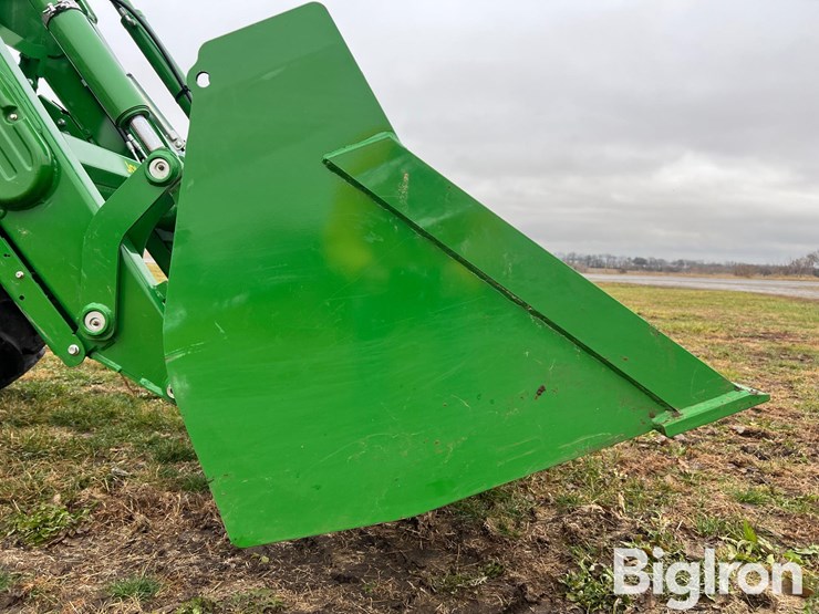 john-deere-6155m-image-17