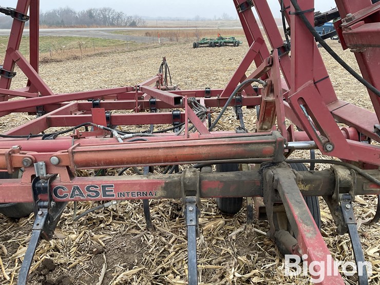 case-ih-4800-image-16