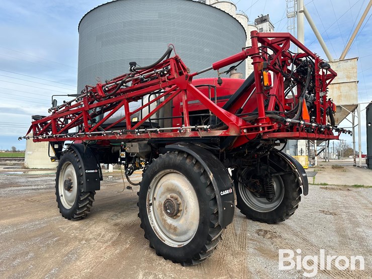 case-ih-patriot-4420-image-7