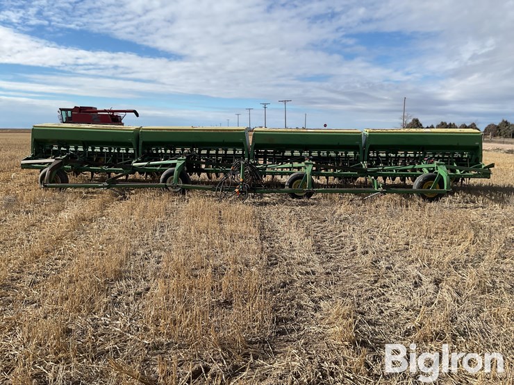 john-deere-9300-image-2