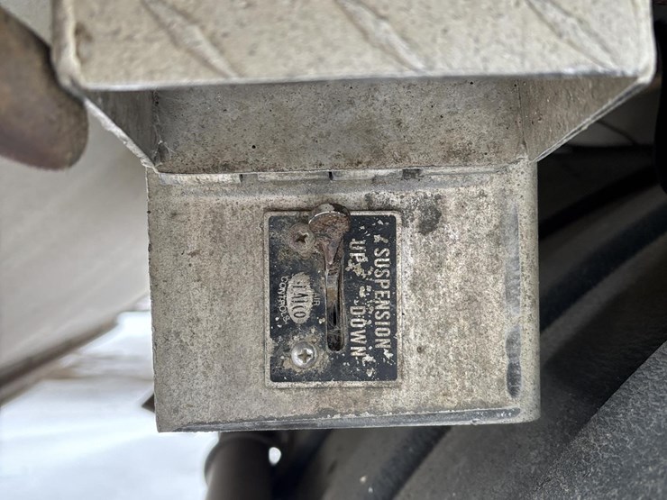 2005-cornhusker-grain-image-9