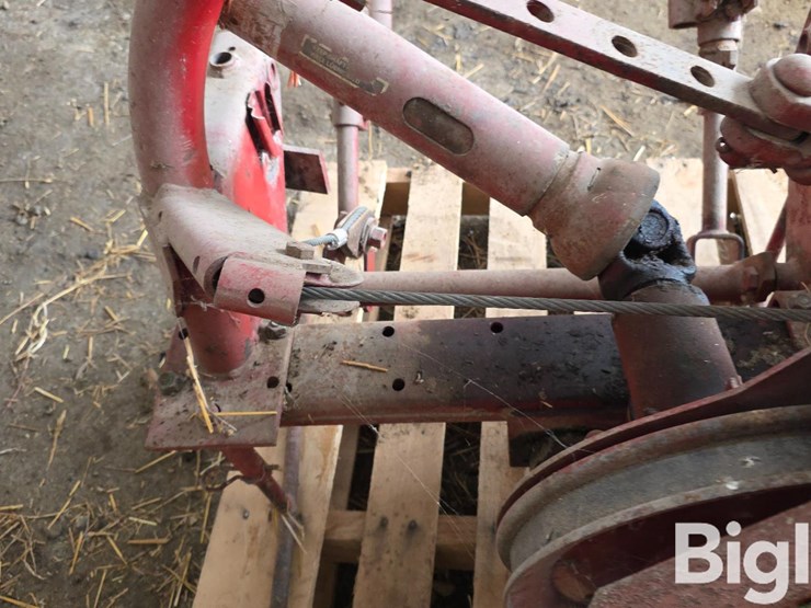 new-holland-451-image-16