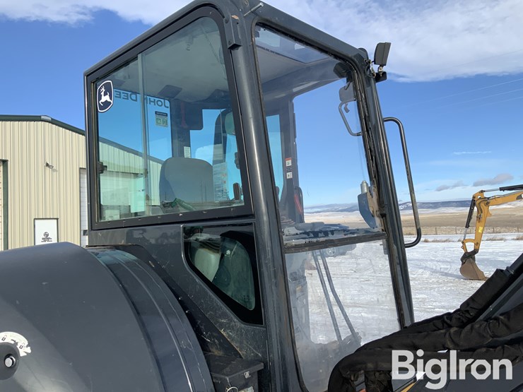 2020-deere-50g-image-17