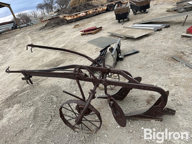 john-deere-2-image-8