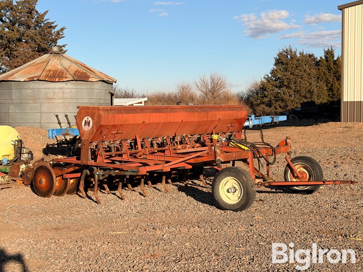 international-10-image-3