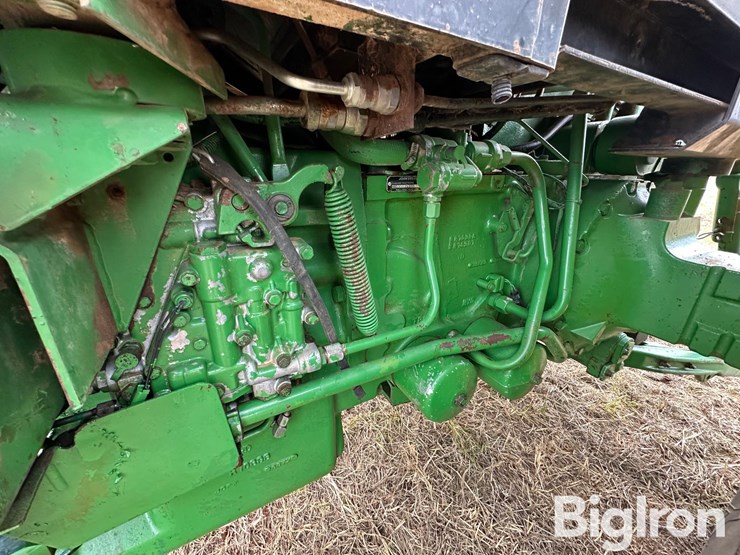 john-deere-4850-image-16
