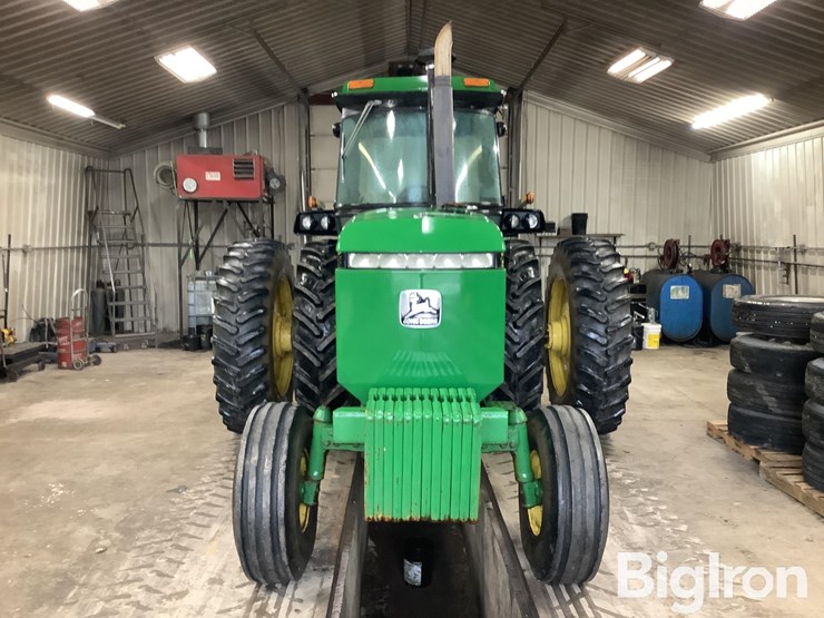 john-deere-4650-image-2