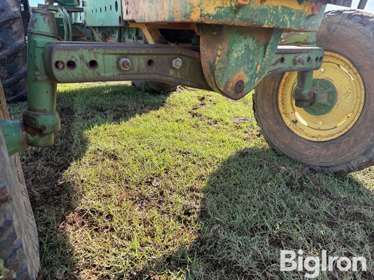 john-deere-2010-image-17