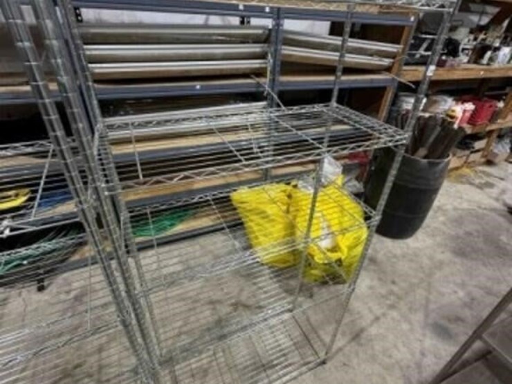 2-metal-wire-shelves-image-3