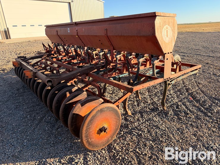 international-10-image-5