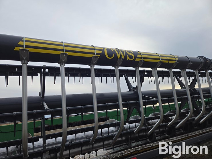 john-deere-630f-image-11