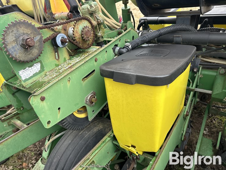 john-deere-1760-image-10