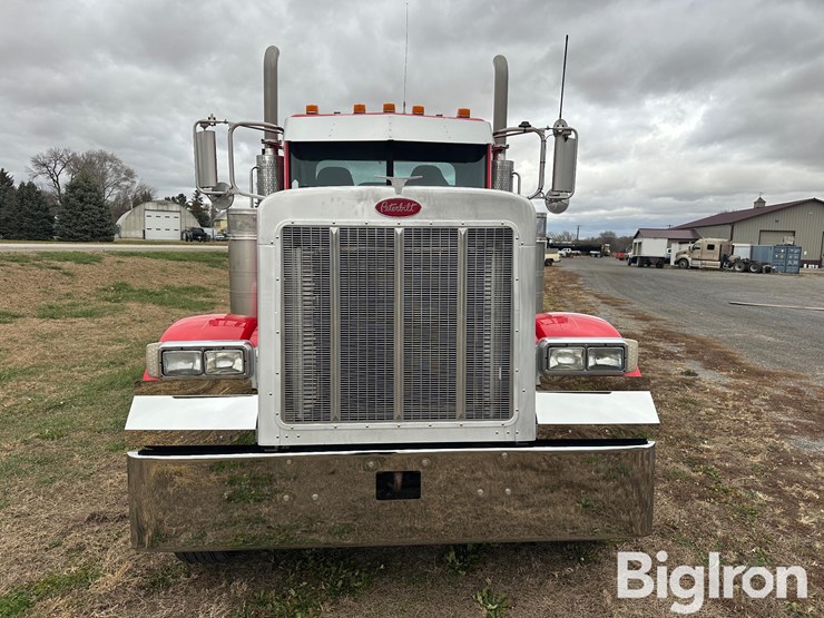 2007-peterbilt-379-image-2