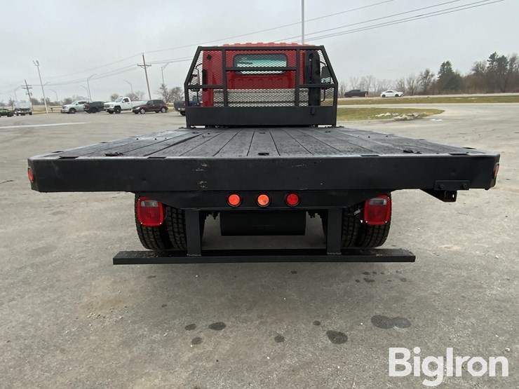 2016-isuzu-nrr-image-6