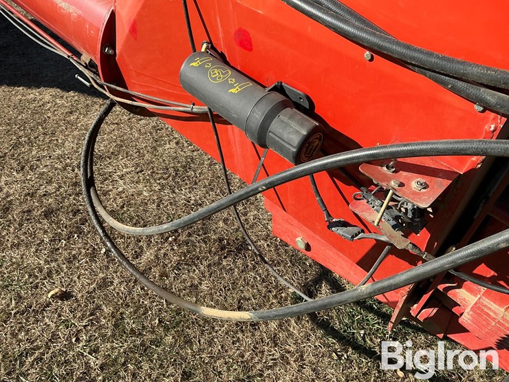 buhler-farm-king-16104-image-15