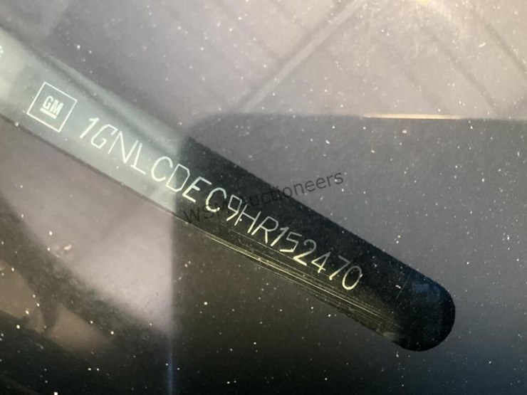 chevrolet-tahoe-image-13