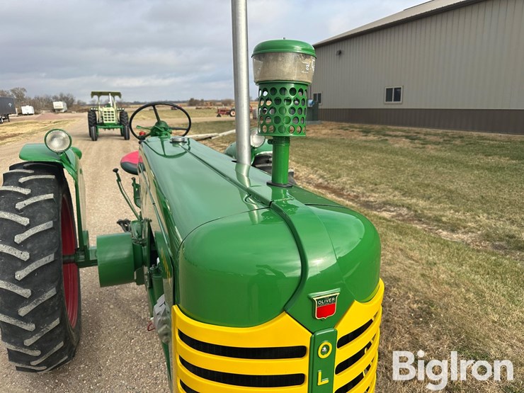 oliver-super-88-image-12