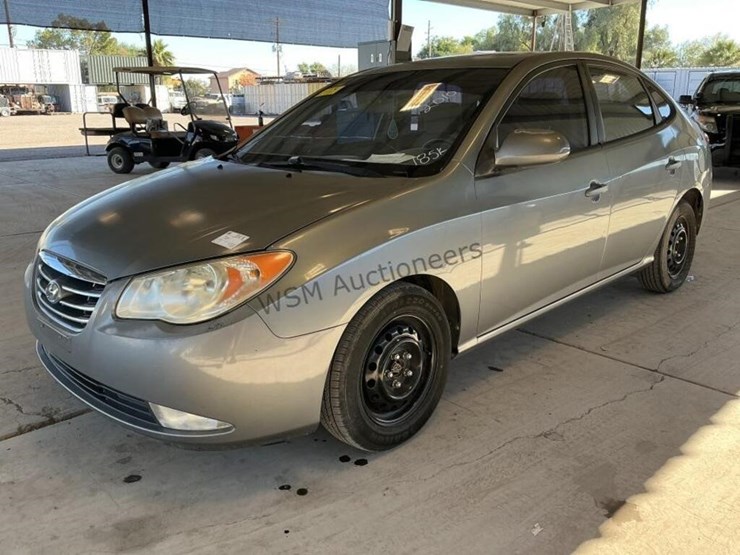 2010-hyundai-elantra-sdn-image-4