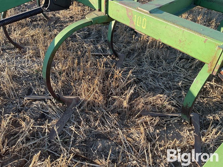 john-deere-100-image-19