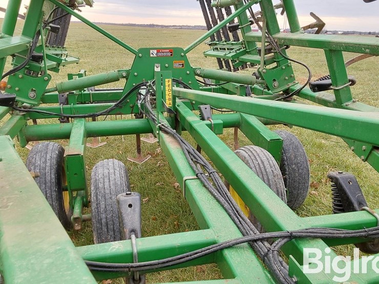 john-deere-726-image-19