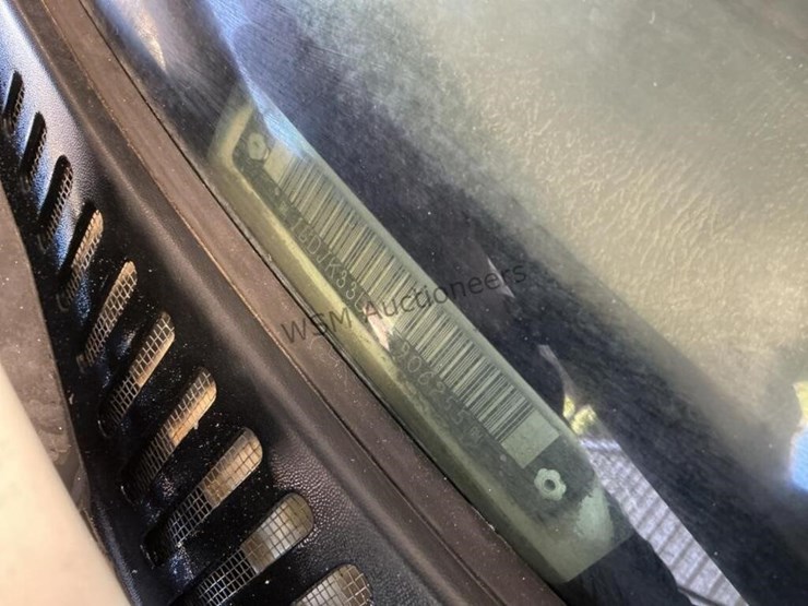 2005-gmc-sierra-3500-image-16