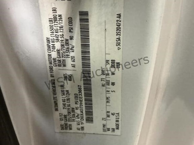 2017-ford-f450-image-16