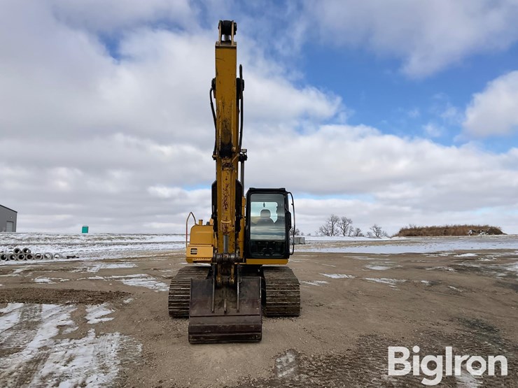 deere-160c-lc-image-2