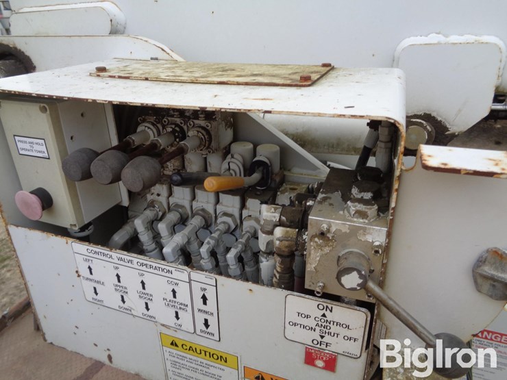 international-durastar-4400-image-18