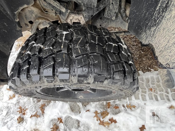 chevrolet-silverado-2500hd-ltz-image-10