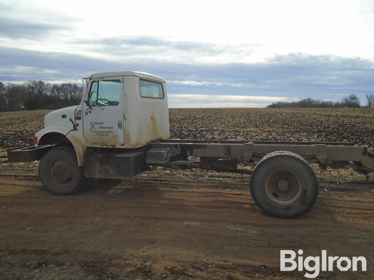 1995-international-4800-image-8