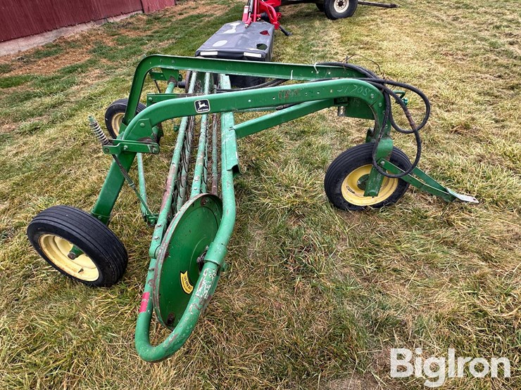 john-deere-662-image-4