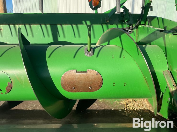 john-deere-630f-image-12