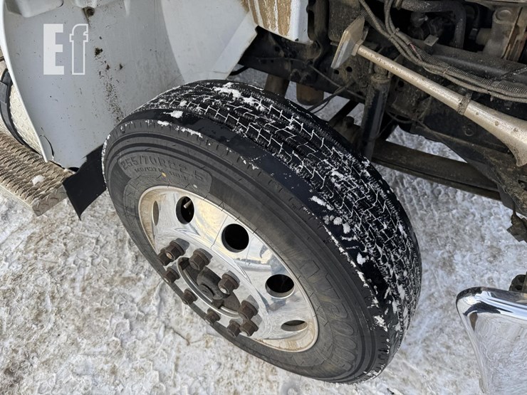 international-durastar-4400-image-61