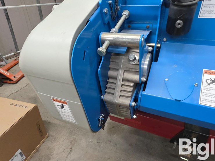 2021-john-deere-43-image-18