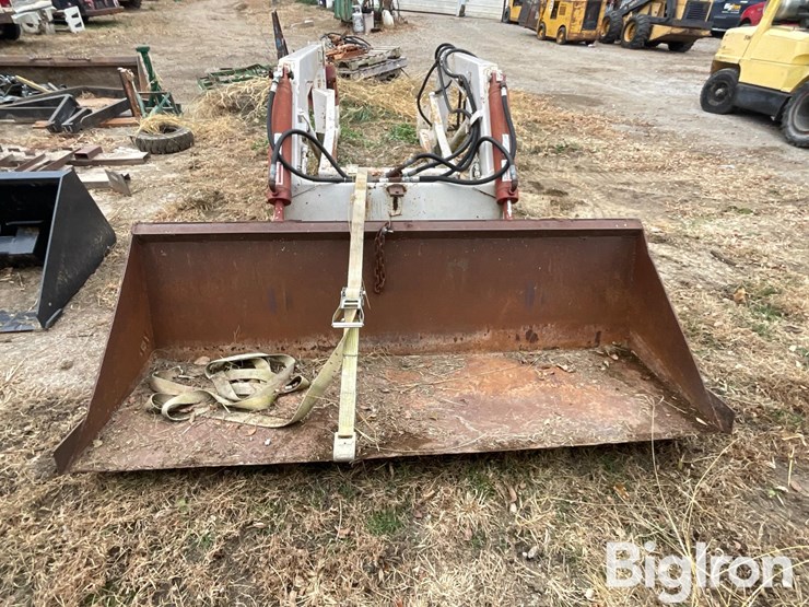 international-2001-image-2