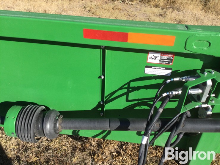 2020-john-deere-716c-image-9