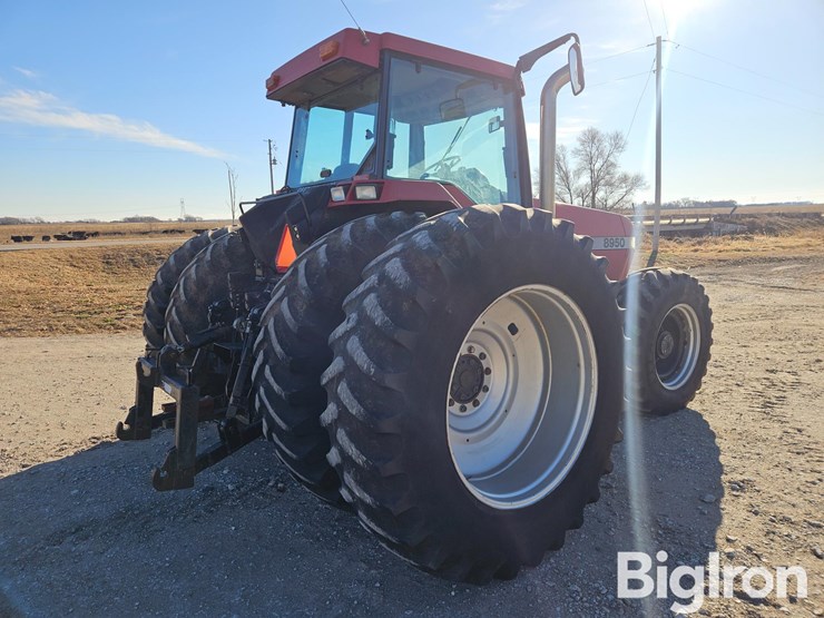 case-ih-8950-image-5