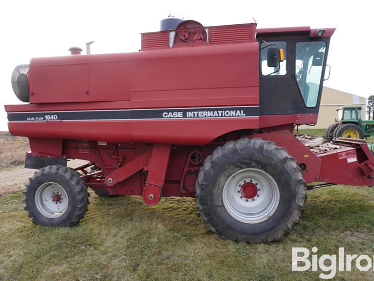 case-ih-1640-image-4