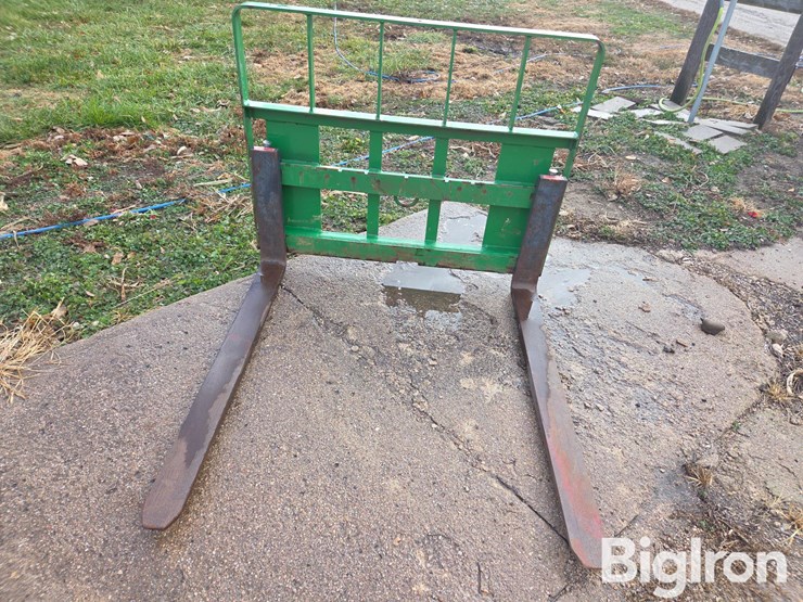 john-deere-620-image-2