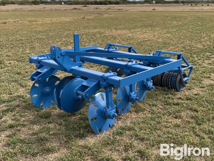 blu-jet-track-master-image-5